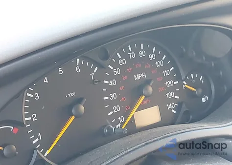 2004 Ford Focus Zx5 из США, поврежденный, VIN 3FAFP37324R127593